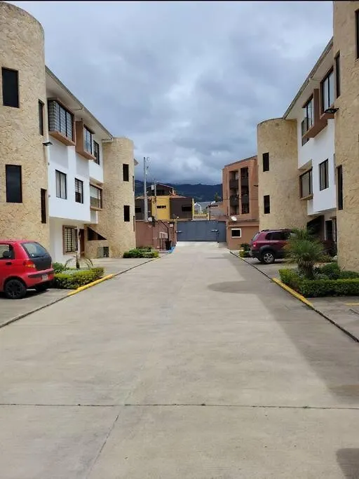 Departamento Doble Con Jacuzzi Apartamento Cuenca